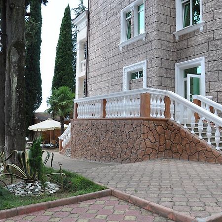 Гагрипш Курортный Комплекс Gagra Esterno foto