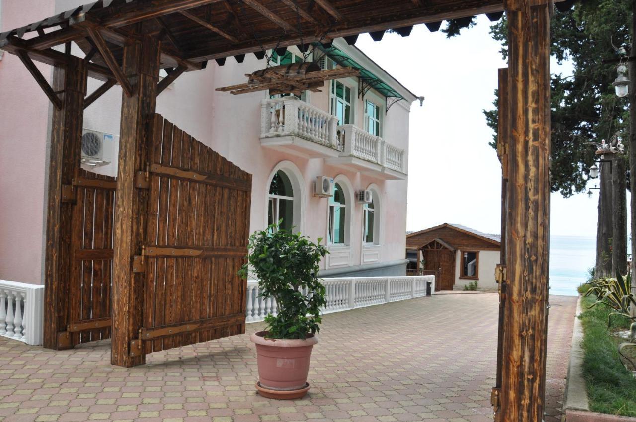 Гагрипш Курортный Комплекс Gagra Esterno foto